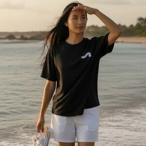 SURF STYLE Black Short Sleeve Tee UPF 60+ Beach Pool Surfer Island Getaway Sz L